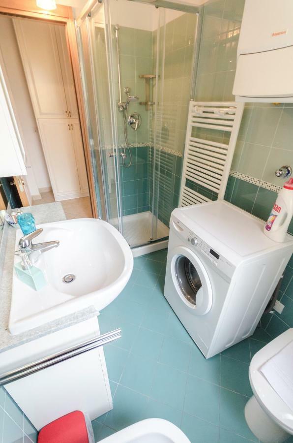 Petroni Apartment โบโลญญา ภายนอก รูปภาพ