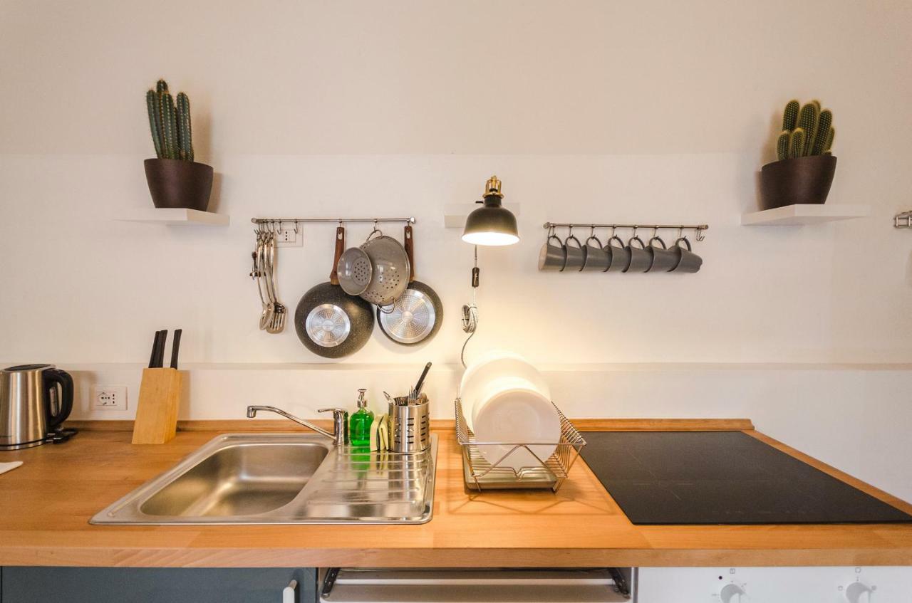 Petroni Apartment โบโลญญา ภายนอก รูปภาพ
